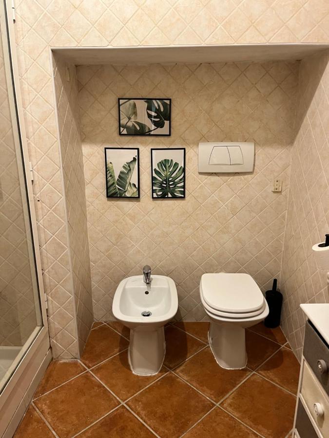 Aura Apartment Brindisi Buitenkant foto