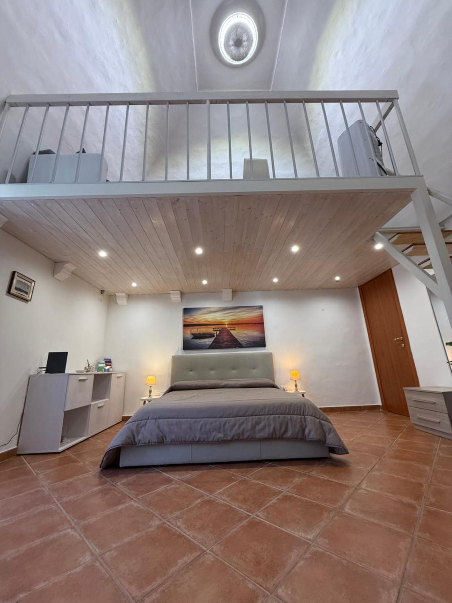 Aura Apartment Brindisi Buitenkant foto